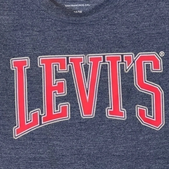 LEVI’S KIDS T-SHIRT SIZE 14/16 ~ BLUE W/ RED TAG LEVI’S TAB - Picture 6 of 7